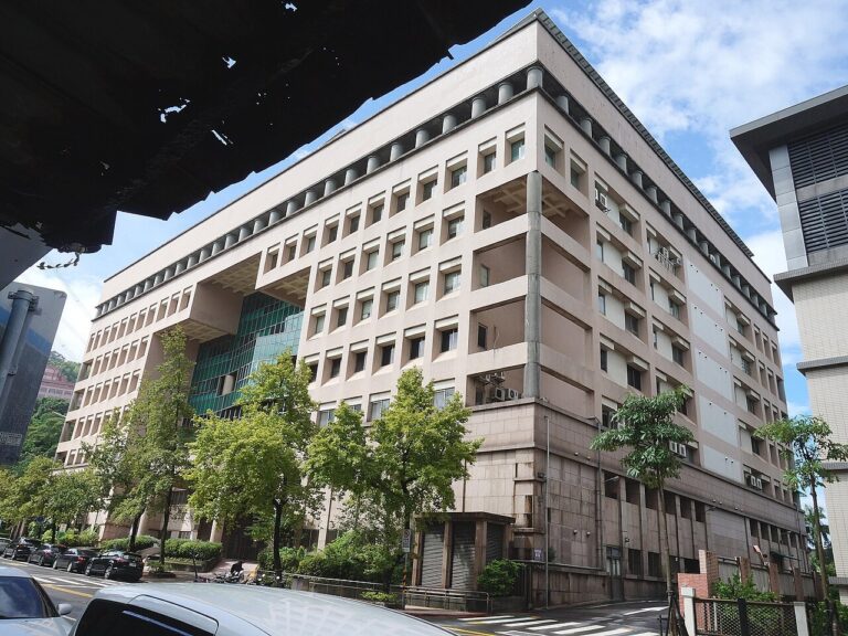 Taiwan annual leave: Songde Government Office Building in Taipei, photographed in 2019. Context only; no employment dispute or claim about this workplace is implied.